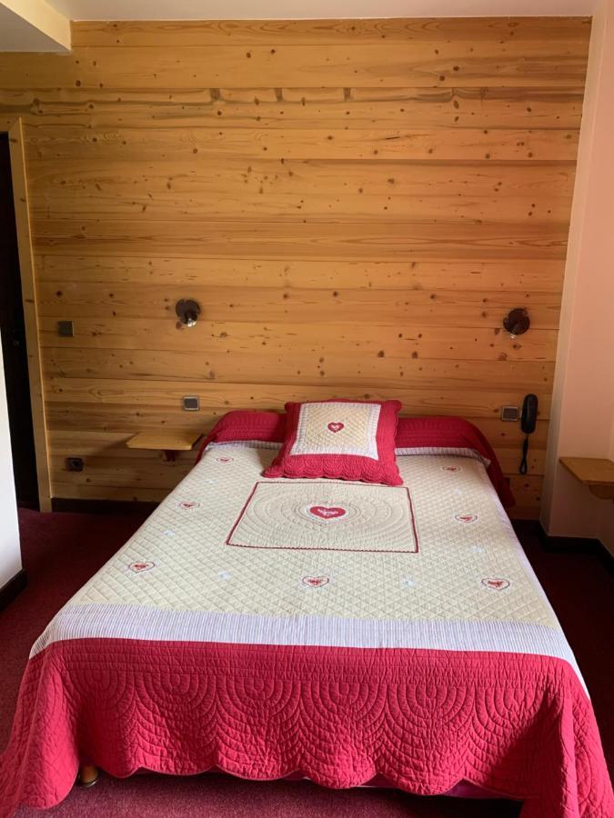 Hotel La Cascade Grand-Aigueblanche Zewnętrze zdjęcie