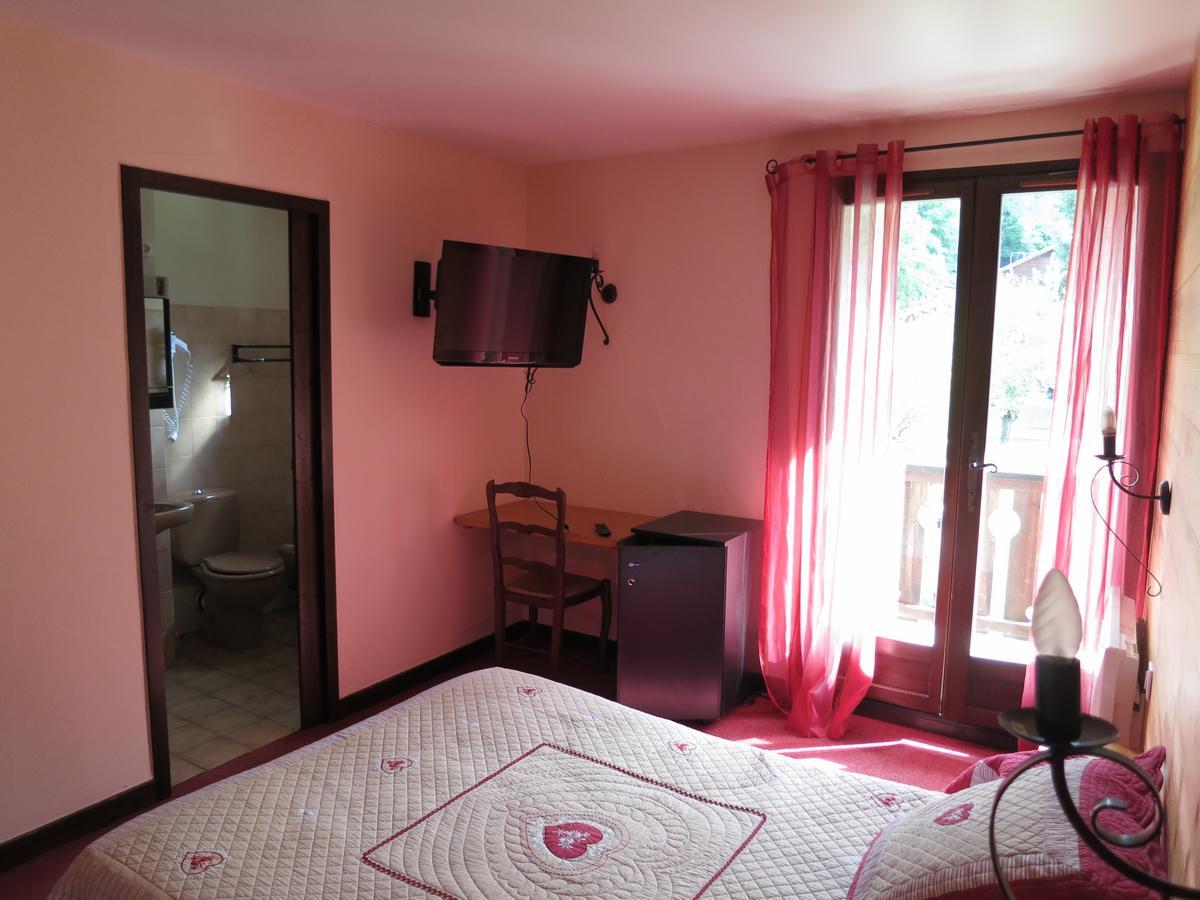 Hotel La Cascade Grand-Aigueblanche Zewnętrze zdjęcie